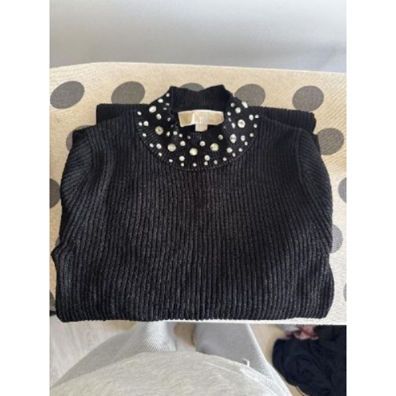 Robe elastique mi-longue à cristaux (prix d’origine: 265€)