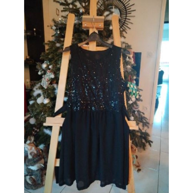 Robe soirée à paillettes noire taille 38 