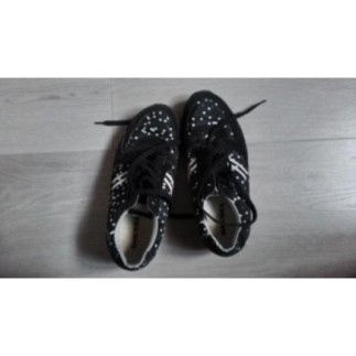 Basquettes Diesel noir et...