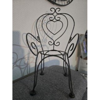 Chaise en fer 