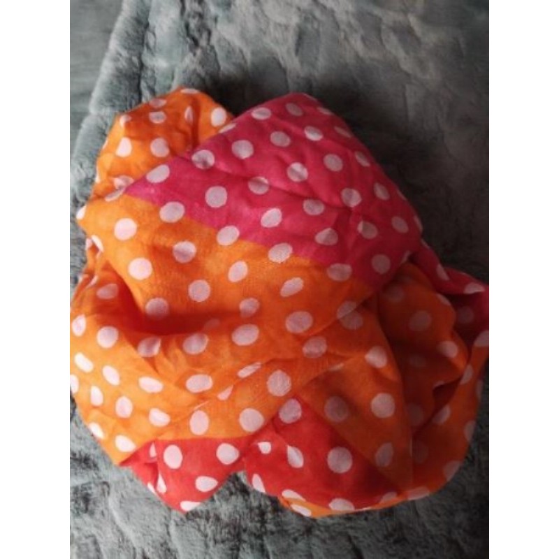FOULARD IMPRIMÉ POIS 