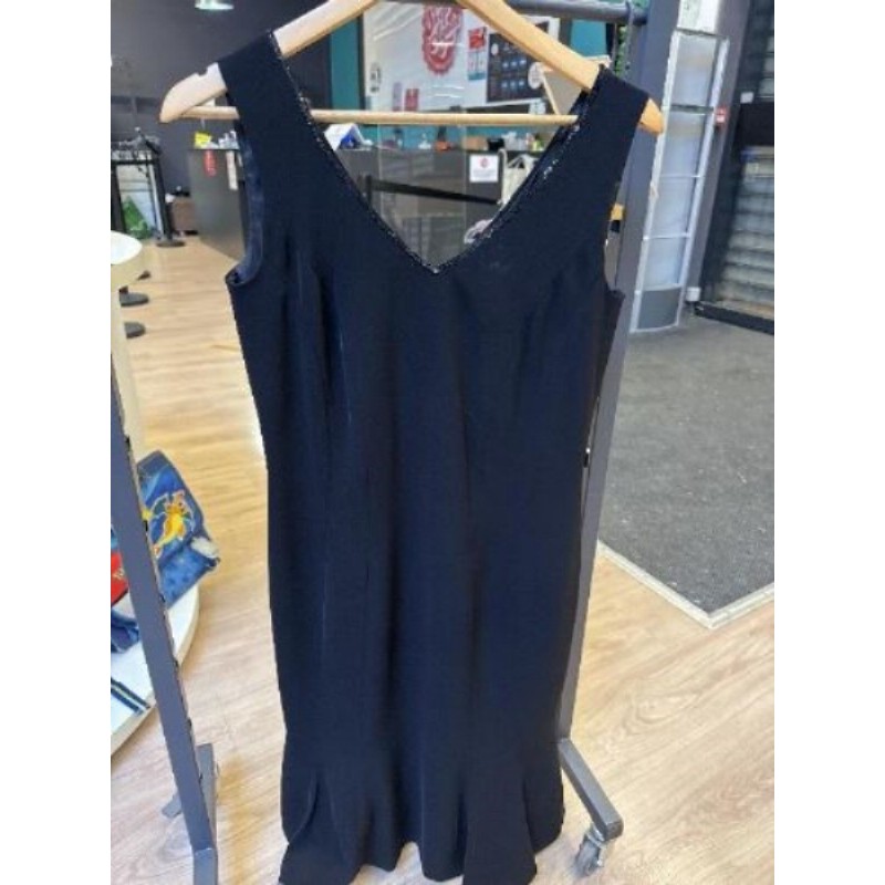 Robe noire, un jour ailleurs, taille 38