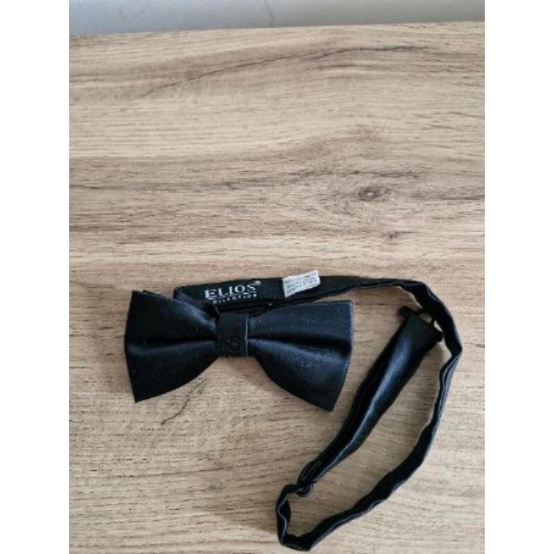 1 nœud papillon noir satiné