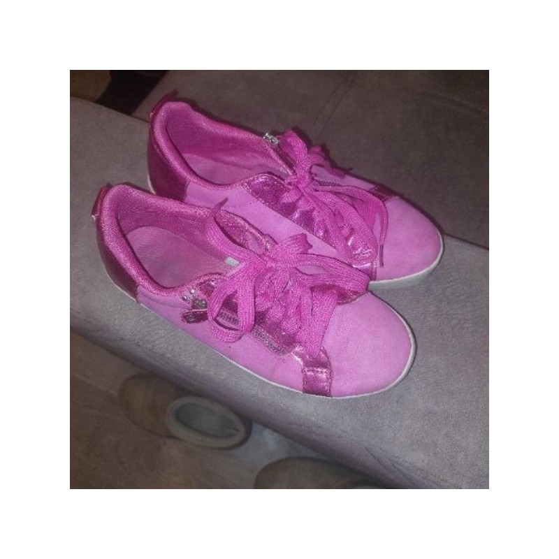 Basket rose taille 39