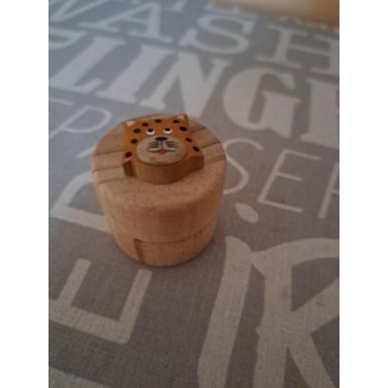 Pot en bois 1ère dent de lait  déco chat