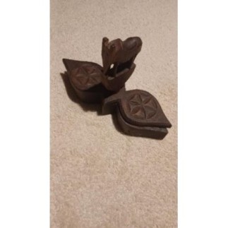 Pot indien ancien à épices 