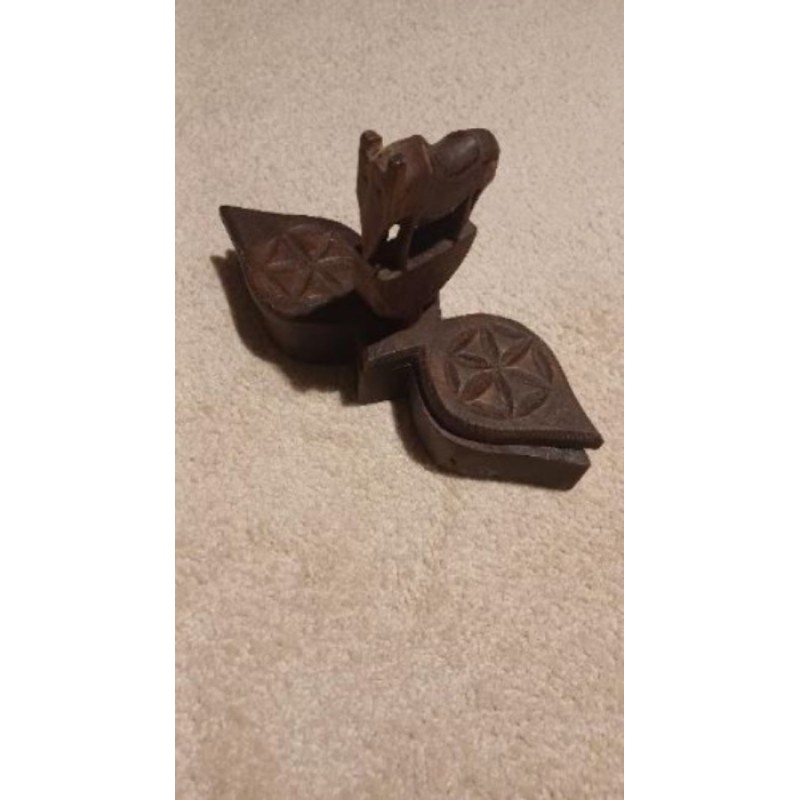 Pot indien ancien à épices 