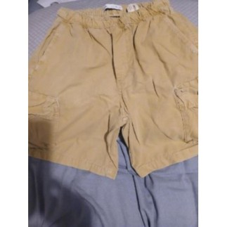 Short  enfant 11 à 12 ans...