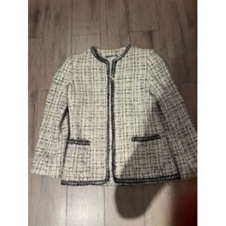 VESTE BLANC CASSE ET NOIR...