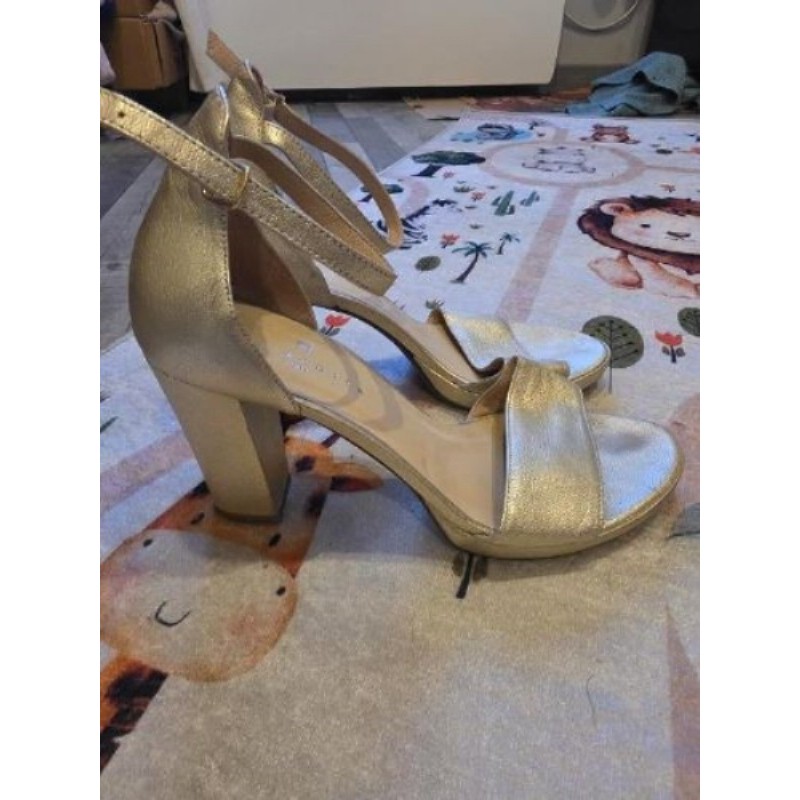 Chaussure Sofia Costa T.40