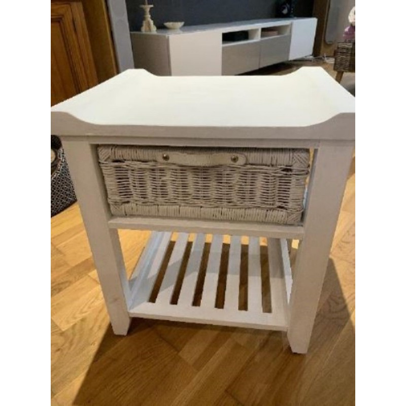 Chevet blanc vintage 