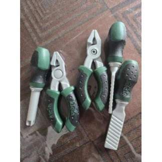 Lot Jouet outilles bricolage