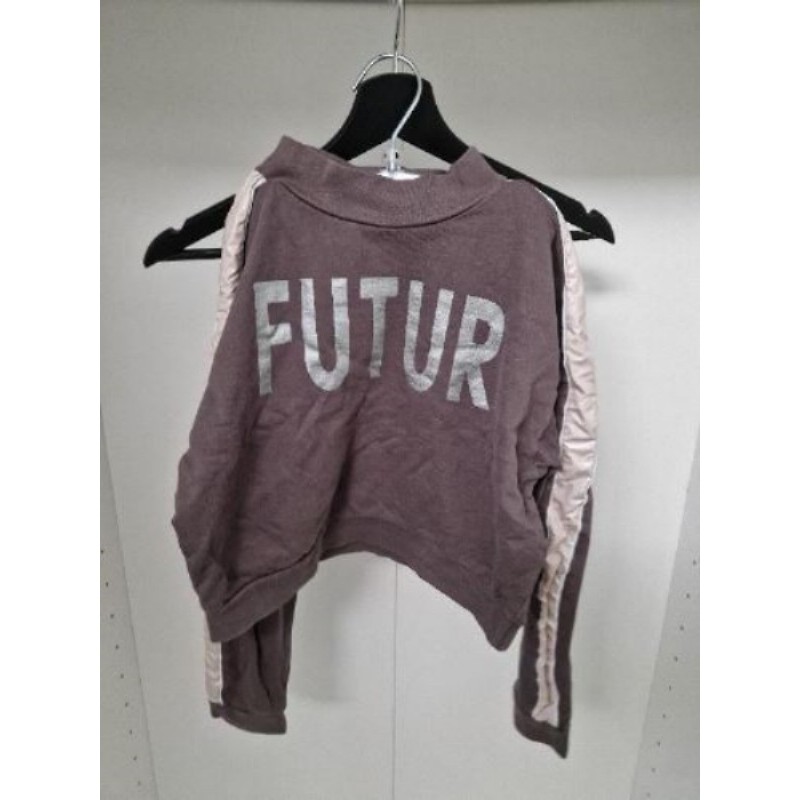 Pull fashion 10ans tb etat