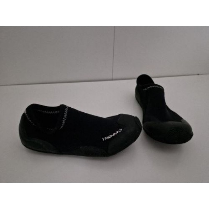 Chaussure d'eau 33.34 tb etat