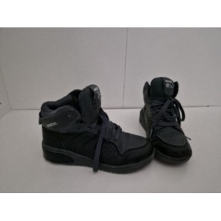 Basket Geox taille 33 tb etat