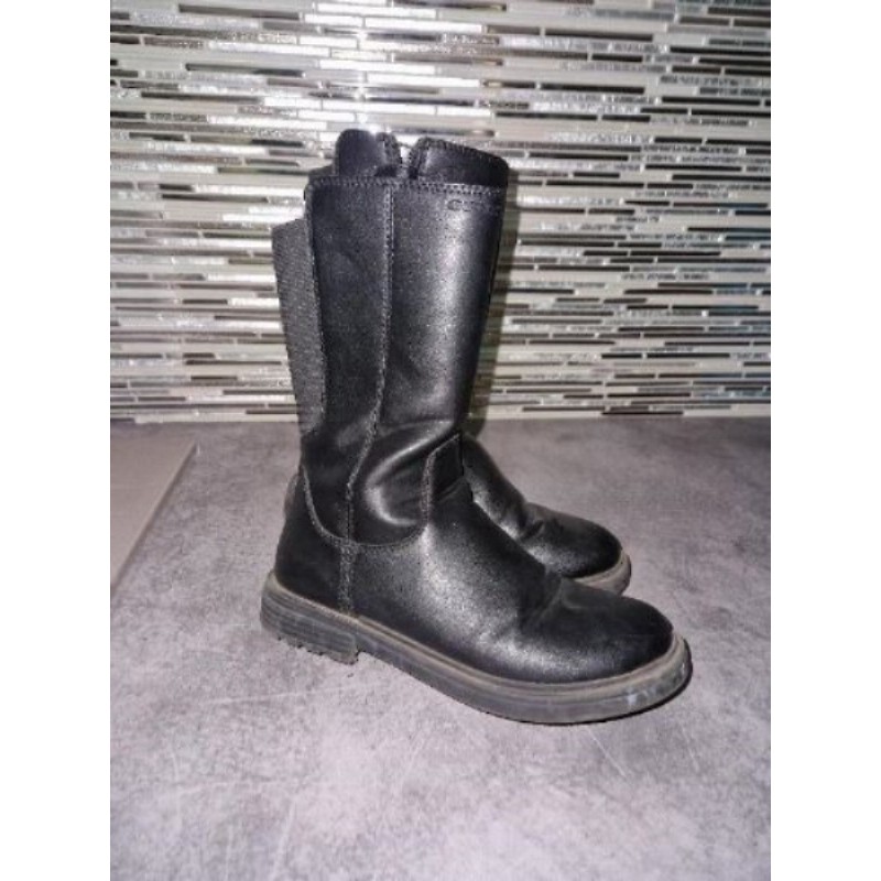 Botte noir taille 34 tb etat