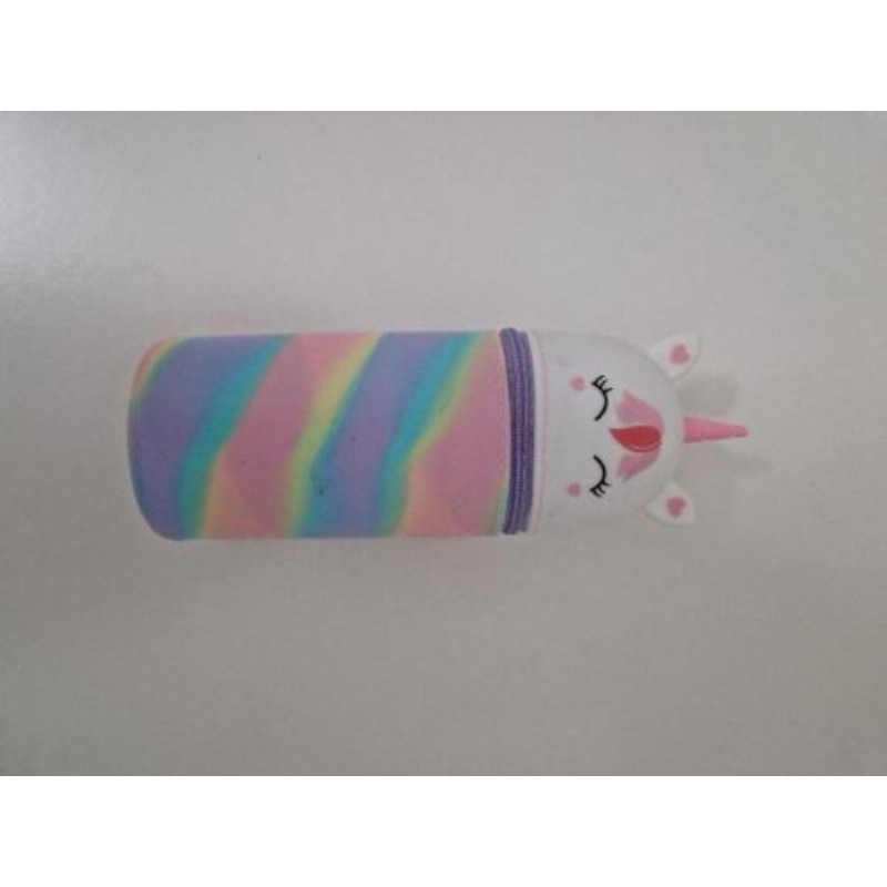 Trousse licorne tb etat 