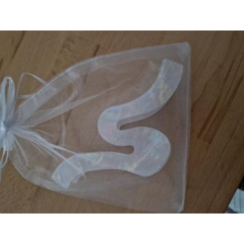 Pince a cheveux neuves