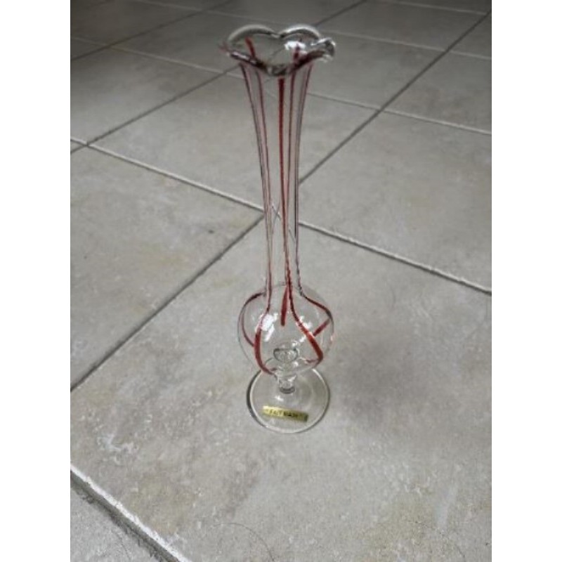 Vase uniflore avec liserai rouge