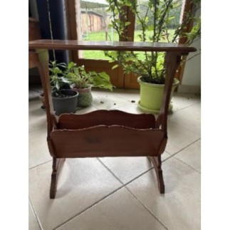 Desserte à magazines...