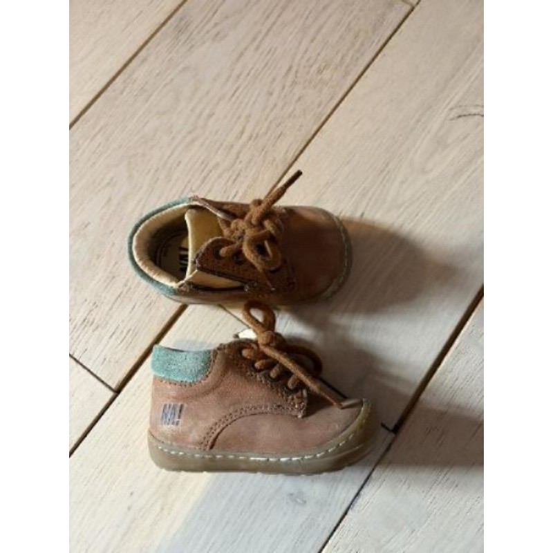 CHAUSSURES BEBE CUIR P18