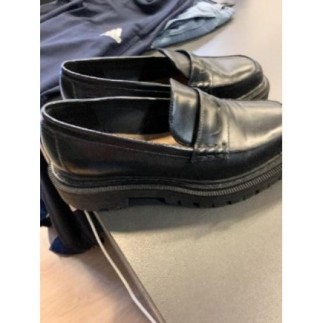  Derbies femme HM noire  P 37