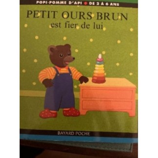 Petit ours brun est fier de...