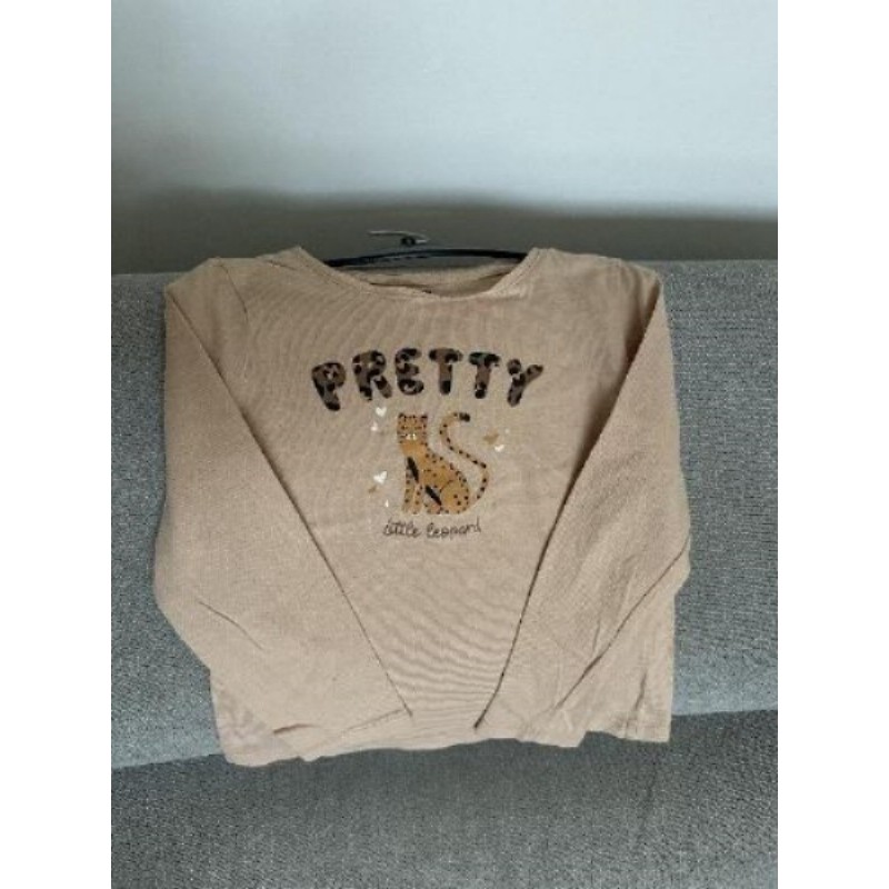 Haut manches longues beige motif léopard 4 ans 