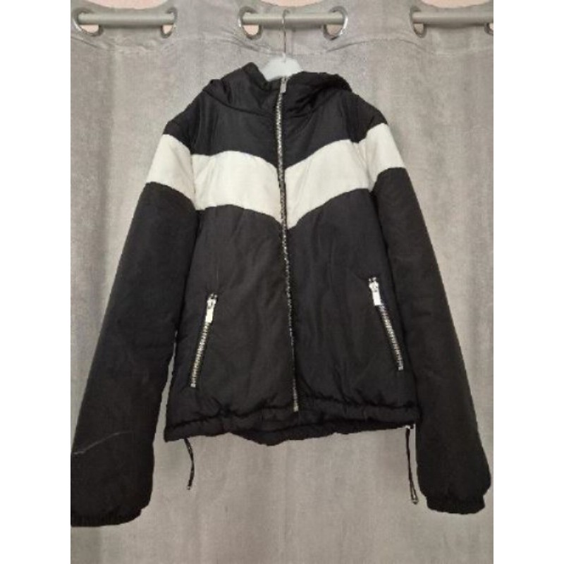 Doudoune noire et blanche T40