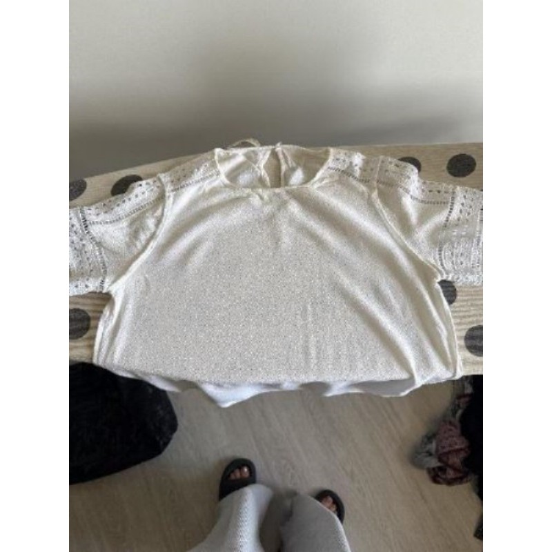 Blouse blanche (prix d’origine: 195€)