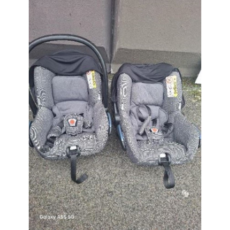 Siège-auto bébé-confort