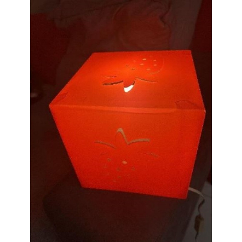 Lampe chambre d’enfants Fraise 