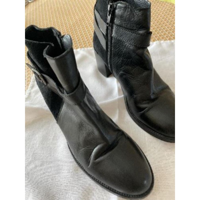 Boots cuir/daim T36