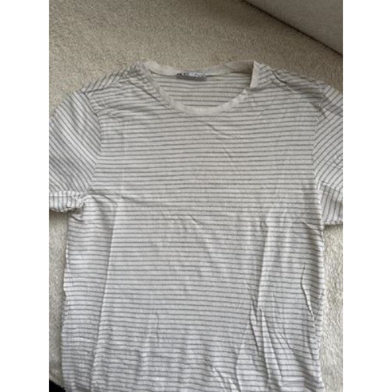 T-shirt Zara taille S 