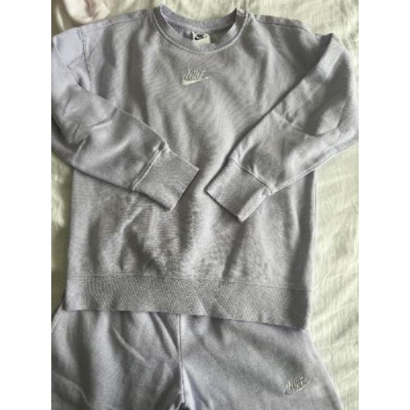 Ensemble pull + pantalon Nike fille parme 8-10 ans  