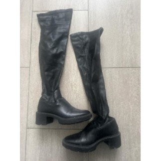 Bottes Cuissardes Zara noir...