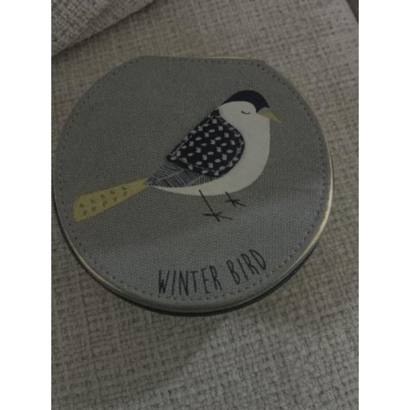 Boîte à bijoux grise avec petit oiseau 