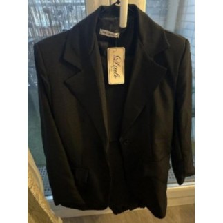 Blazer noir et pantalon...