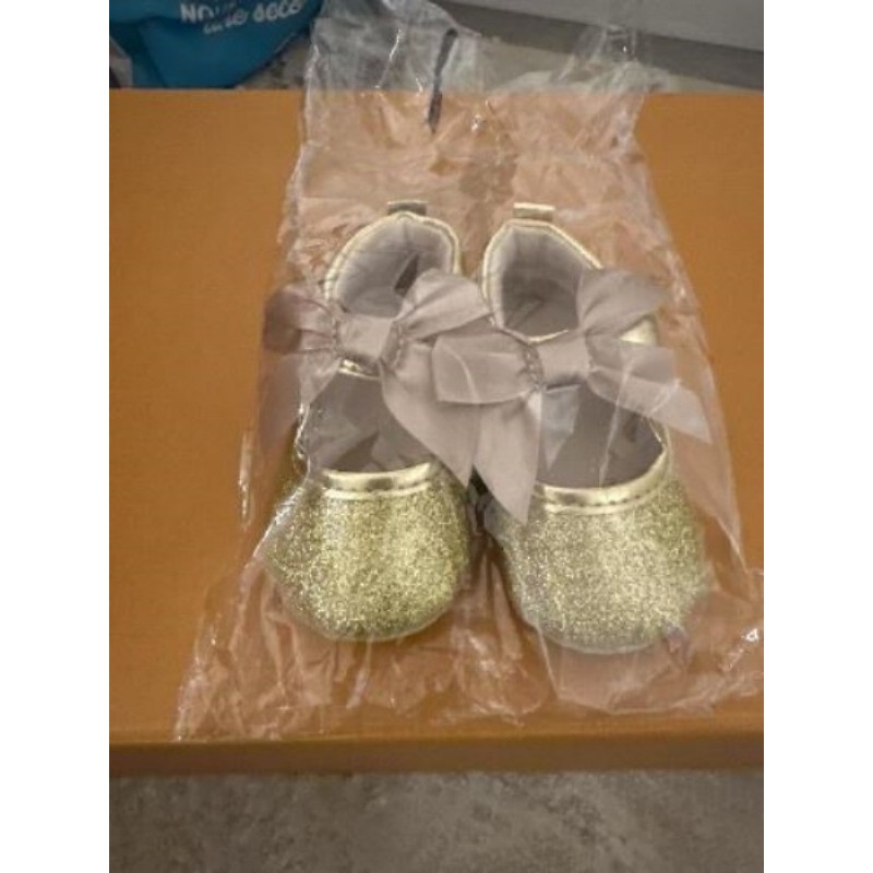 Chaussure fille doré 