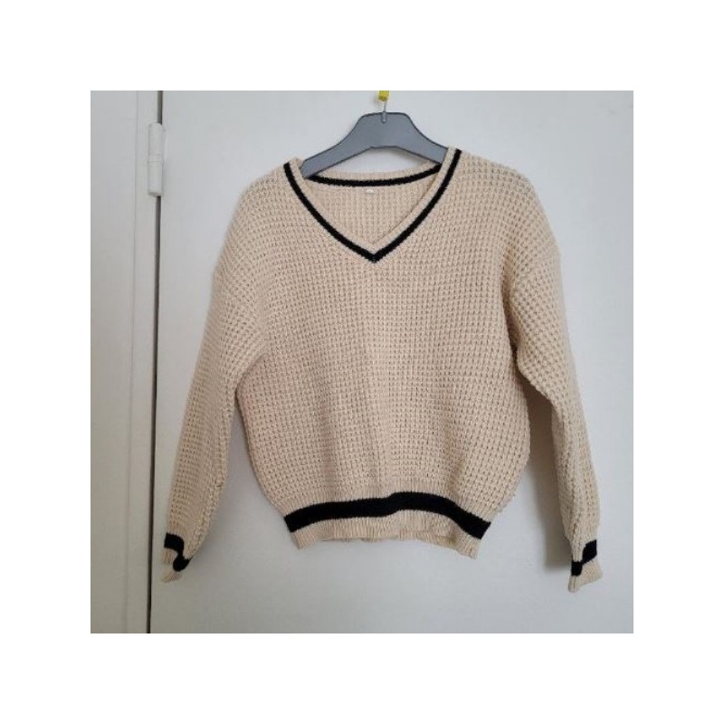 PULL BEIGE-NOIR - 8-9 ans