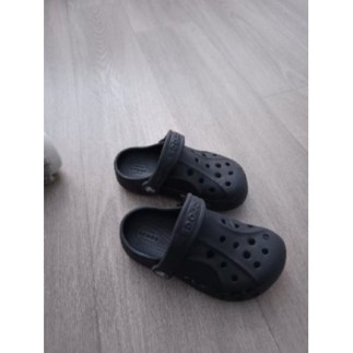 Crocs taille 26/27