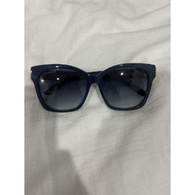 Paire de lunettes de soleil Balenciaga bleu marine détails logo doré verres bleu femme 