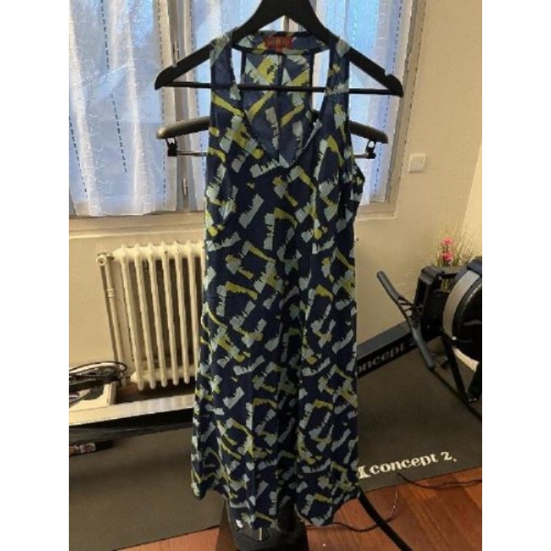 ROBE LONGUE ÉCHANCRÉE COLORIS BLEU ET VERT