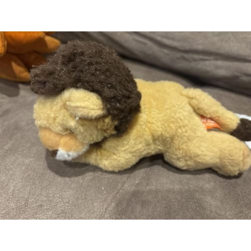 Peluche lion