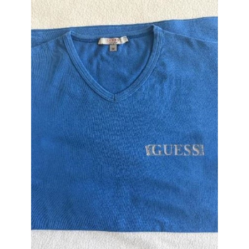 T-shirt GUESS - Femme - Taille M - Neuf 