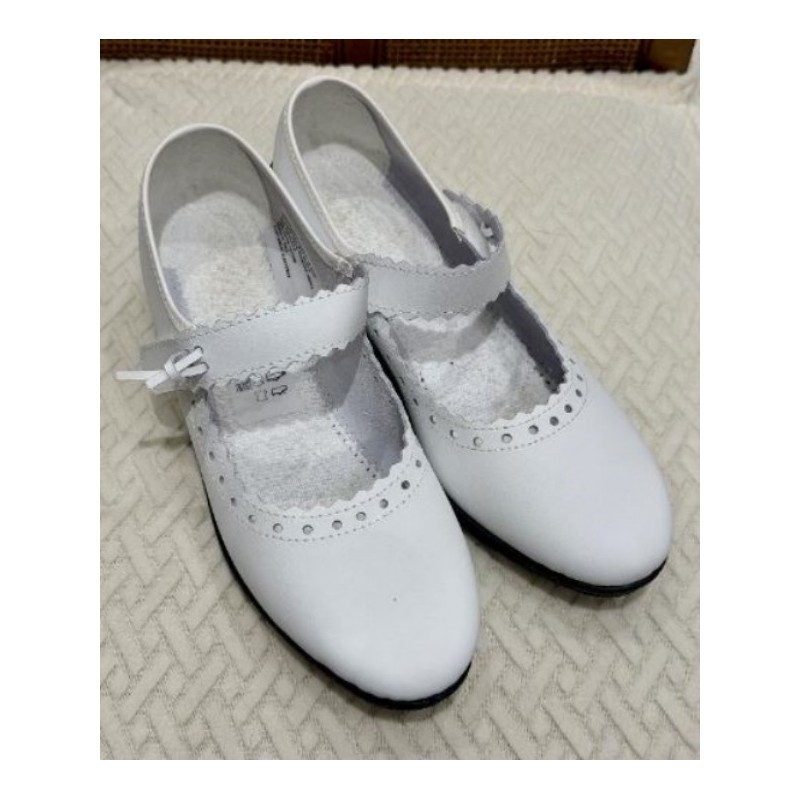 Sandales blanches en cuir 