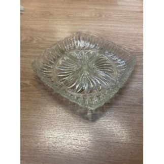 Plat apéritif en verre