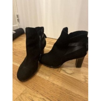 Bottine femme talon noir et noeud Tamaris 40