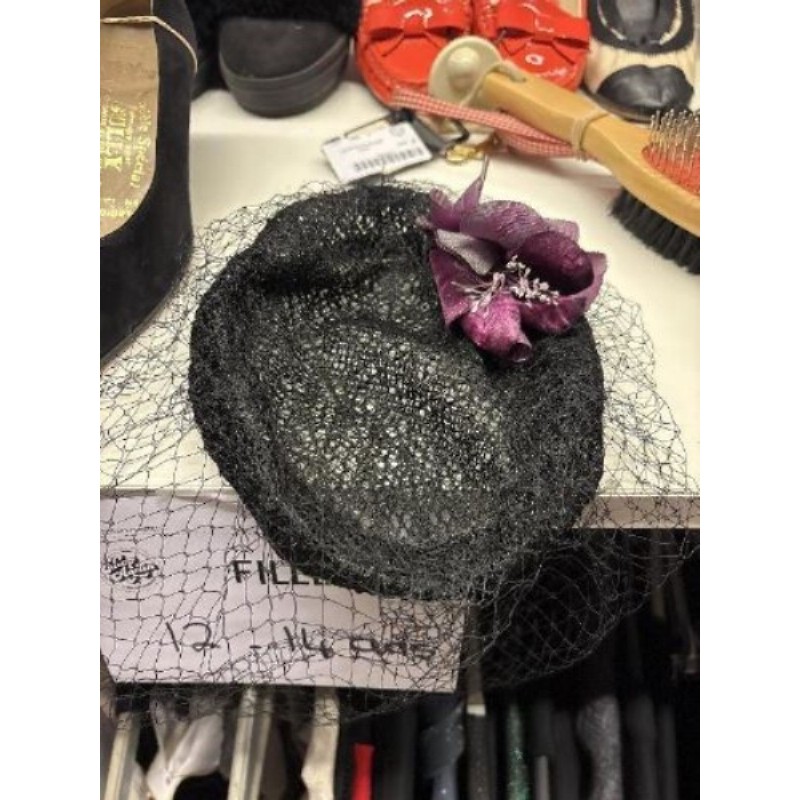 Voilette noir et fleur violette 