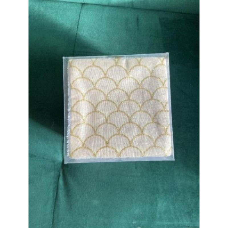 Carrés coton démaquillants bios 7  Blanc et or